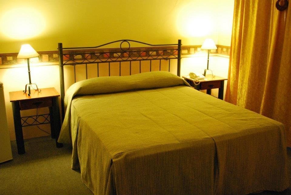 Paysandú Hotel Bulevar מראה חיצוני תמונה